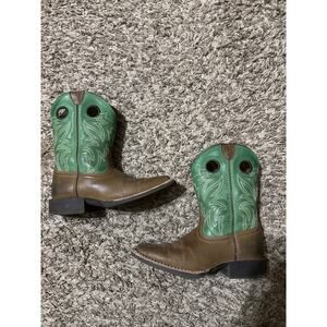 Boy Ariat Boots 12